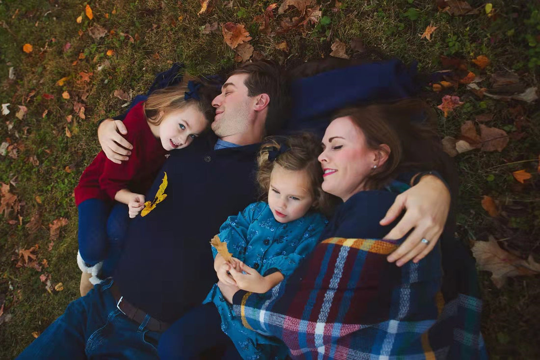 Natural Family Portrait (Photographer's Guide)